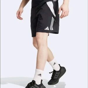 Adidas Tiro 24 Men’s Soccer Training Shorts Size Small